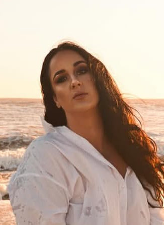 <em><strong>Ammanda U.</strong></em>