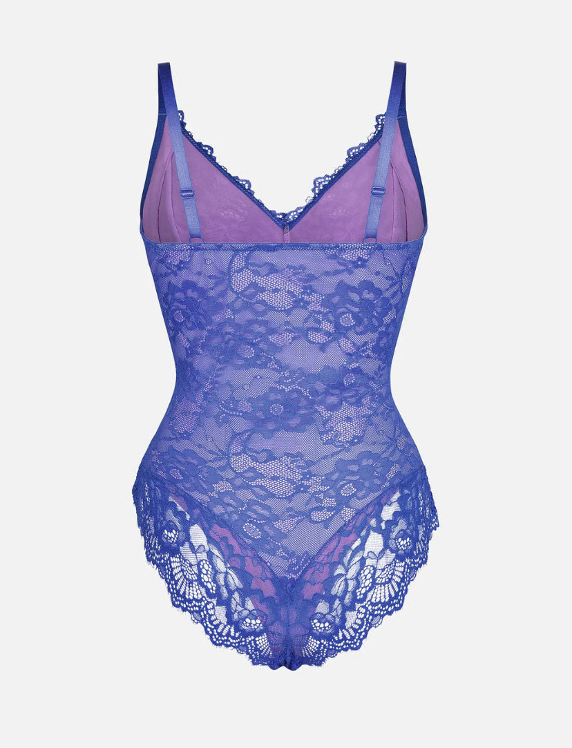 Curveness™ Sculpting Lace Bodysuit