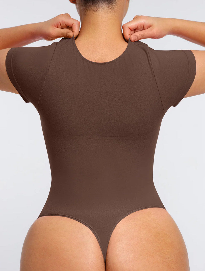 Curveness™ Seamless Short Sleeve Sculpting Bodysuit