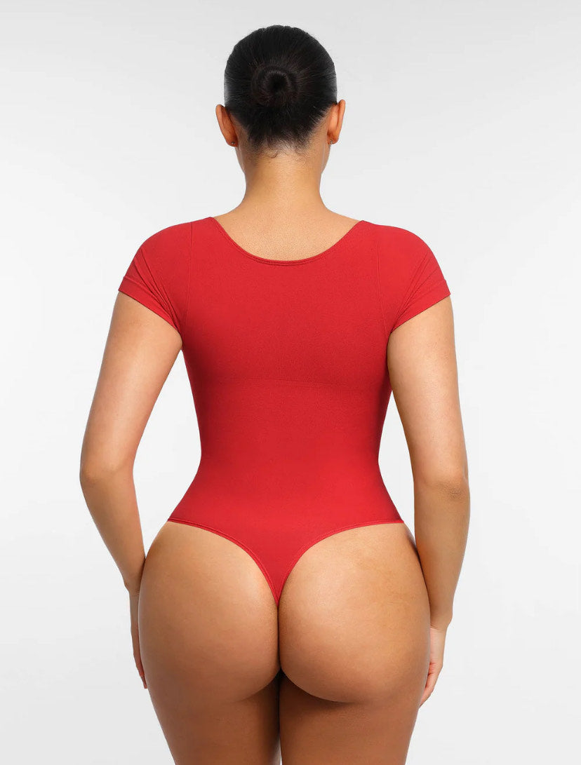 Curveness™ Seamless Short Sleeve Sculpting Bodysuit