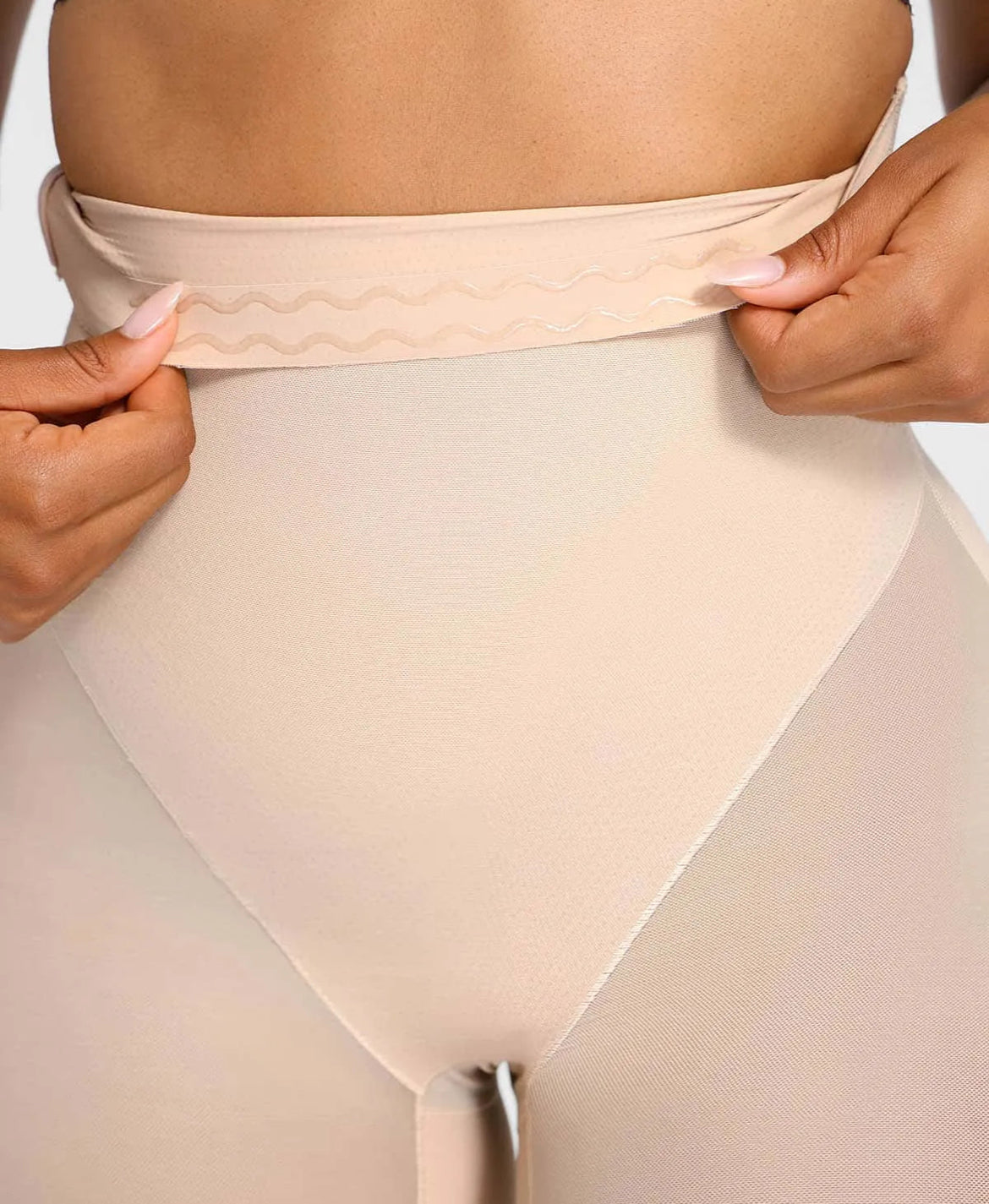 Curveness™ High-Waisted Mesh-Sculpt Mid Tight Shorts